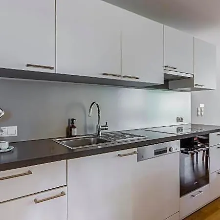 Relaxed Urban Living - & Boardinghouse 5*