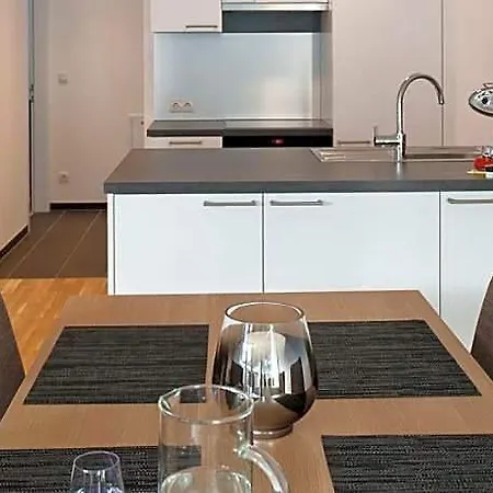 Relaxed Urban Living - & Boardinghouse 5*